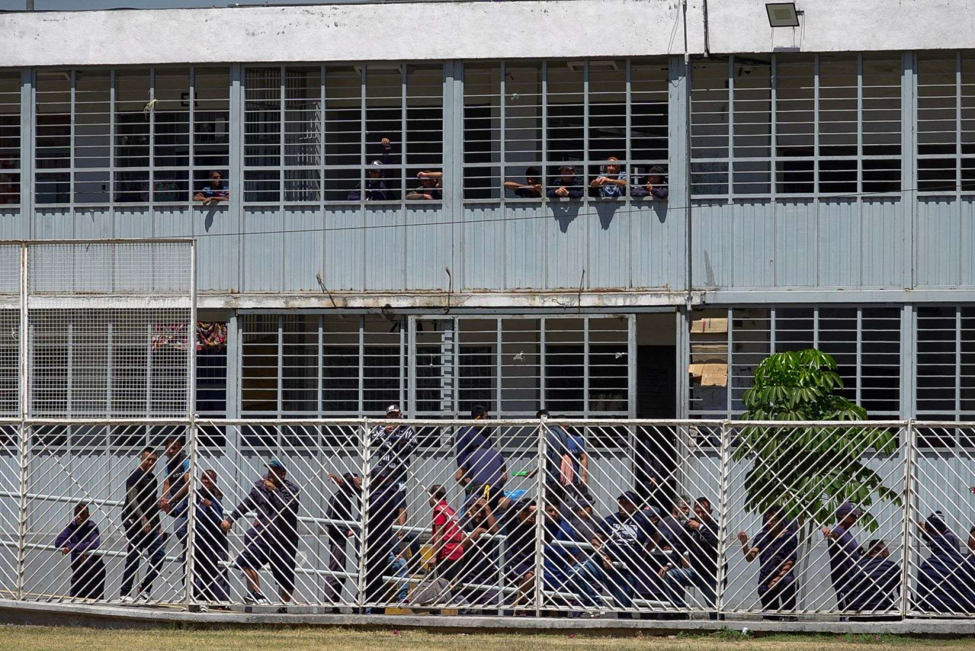 Destituyen a directora del penal de Santa Martha Acatitla tras denuncias de corrupción