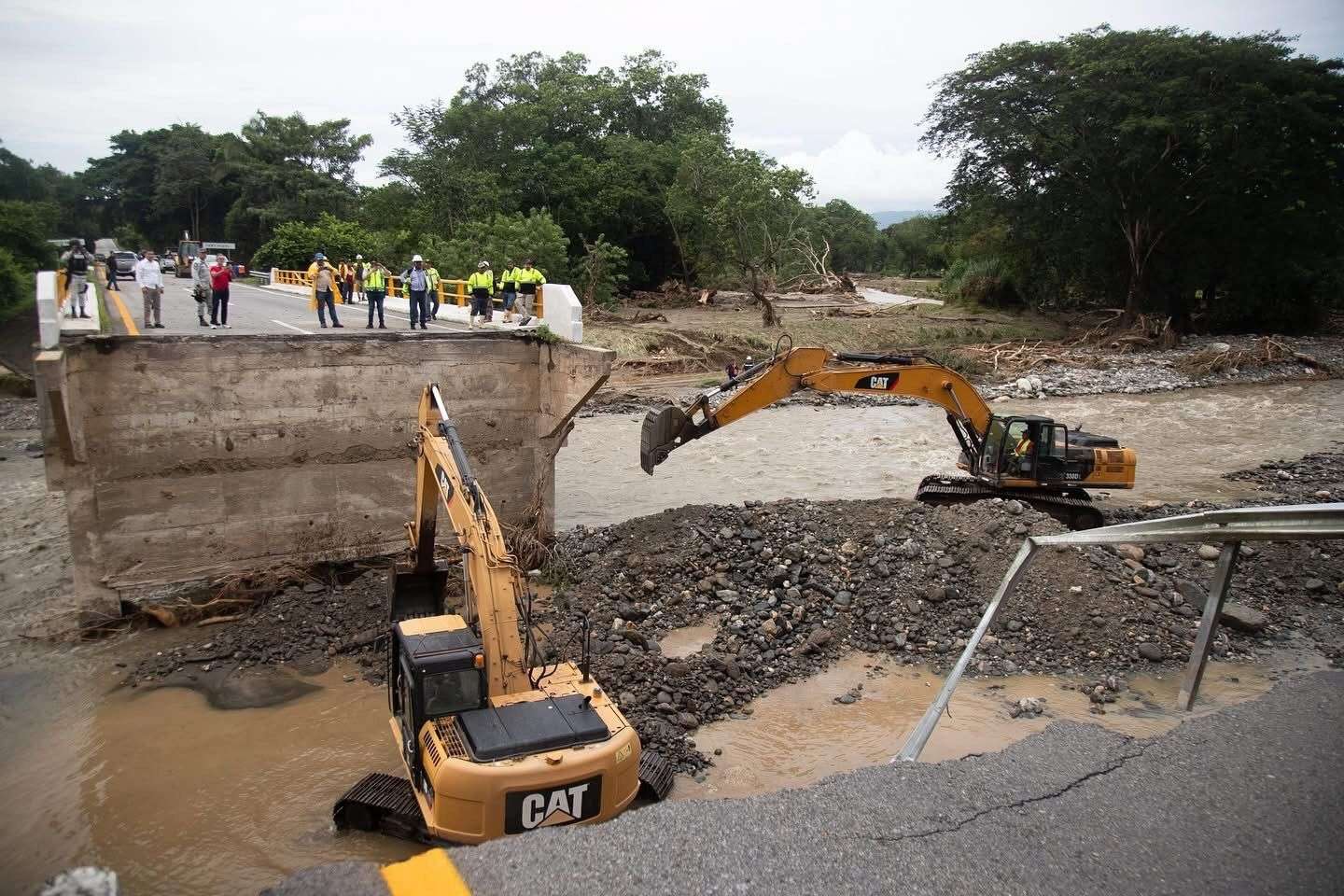 Lluvias torrenciales en Chiapas dejan colapso puentes, cierre de carreteras y comunidades incomunicadas