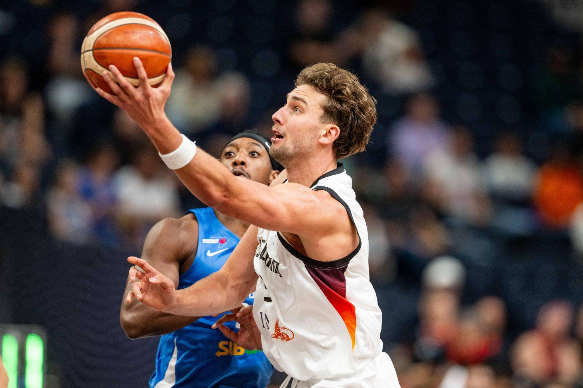 Alemania firma la mayor victoria del siglo en Eurobasket tras aplastar a Gran Bretaña