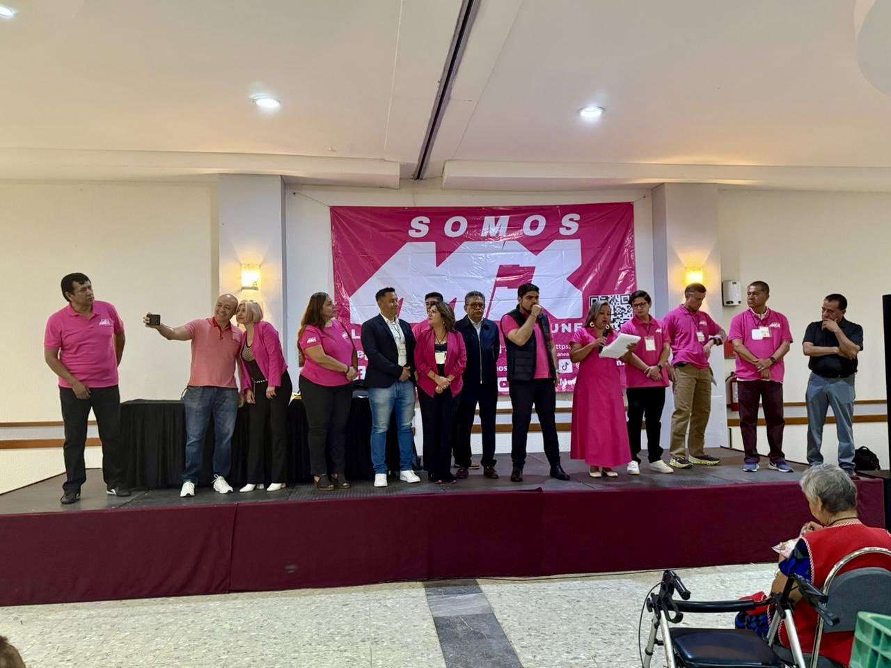 Derecha fracturada: cristianismo y marea rosa encabezan carrera de nuevos partidos políticos nacionales